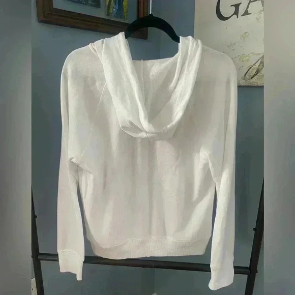 Old Navy Women’s teens zip up white logo hoodie size L NWOT - Picture 2 of 3